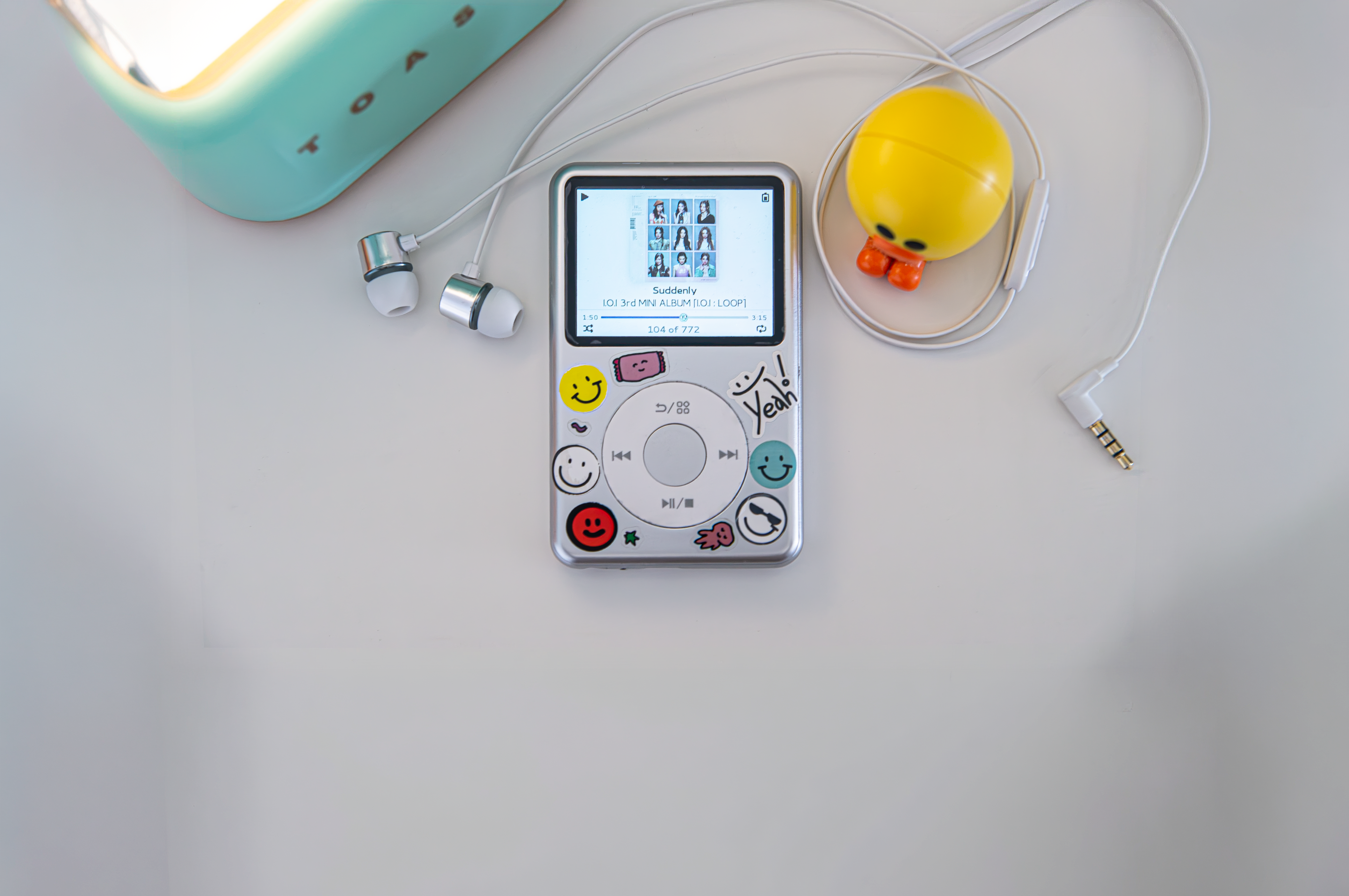 The Innioasis Y1 running Rockbox